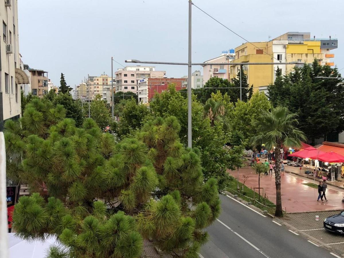 Vogli'S House Apartments & Rooms Durrës Exterior foto